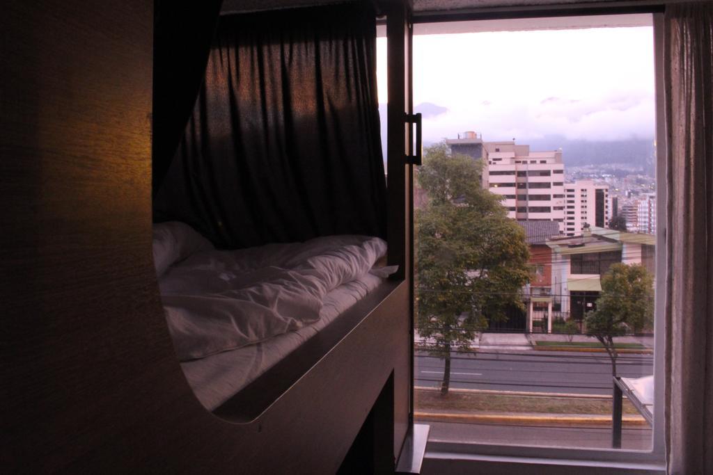 El Hostelito Quito Esterno foto